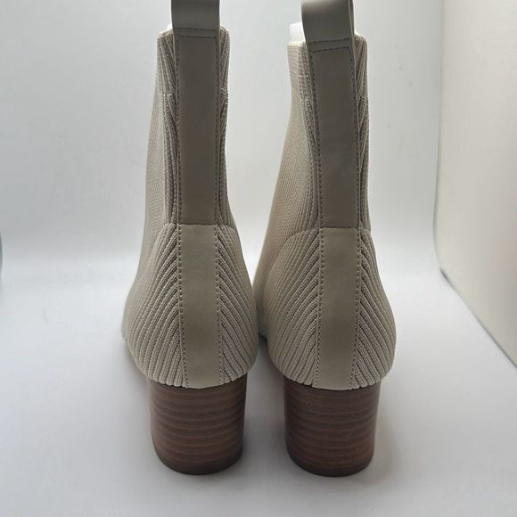 CUSHIONAIRE Women's Stretch bootie +Memory Foam 8.5 IVORY - Picture 4 of 7